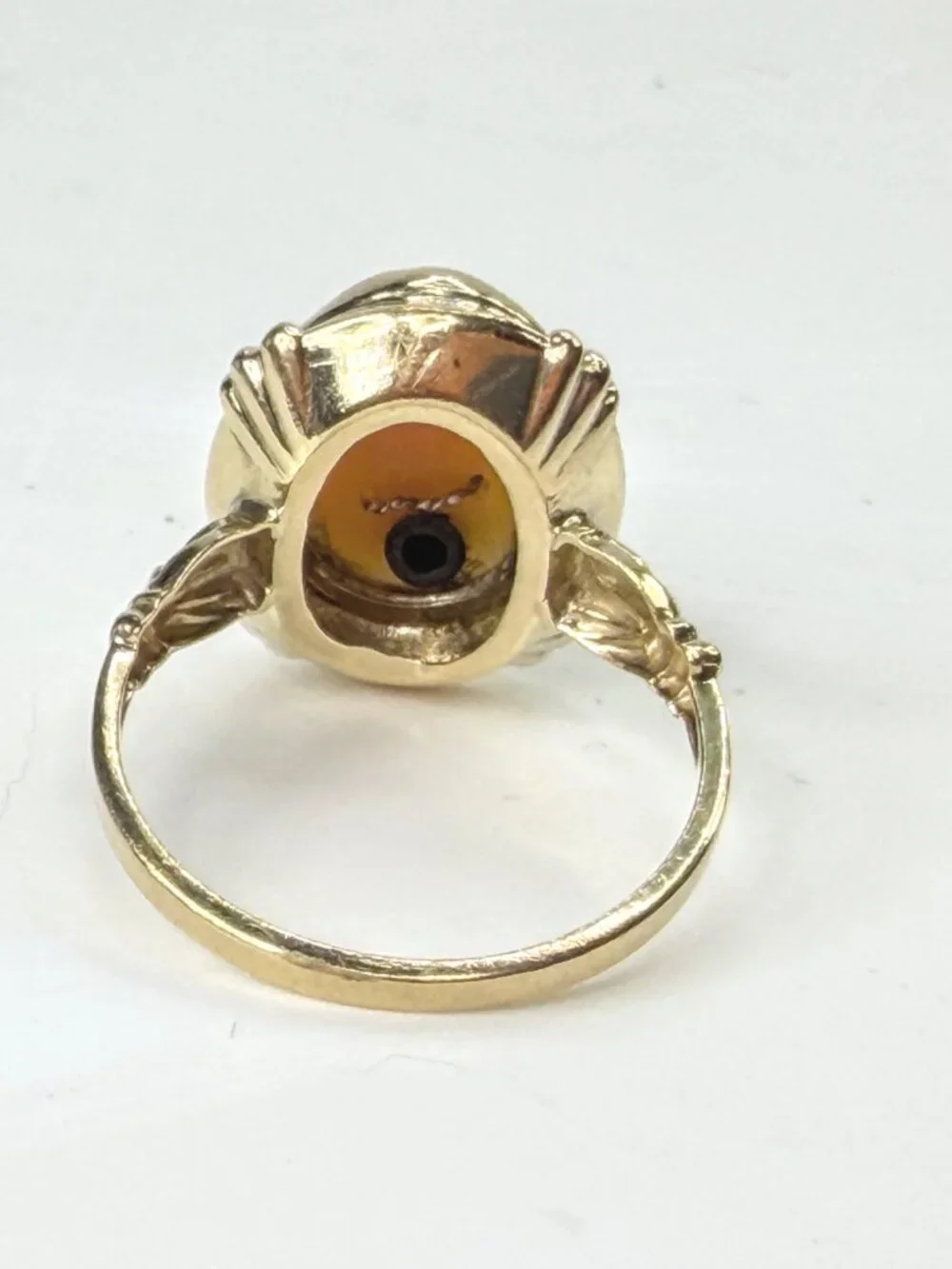 N/A elegant antique